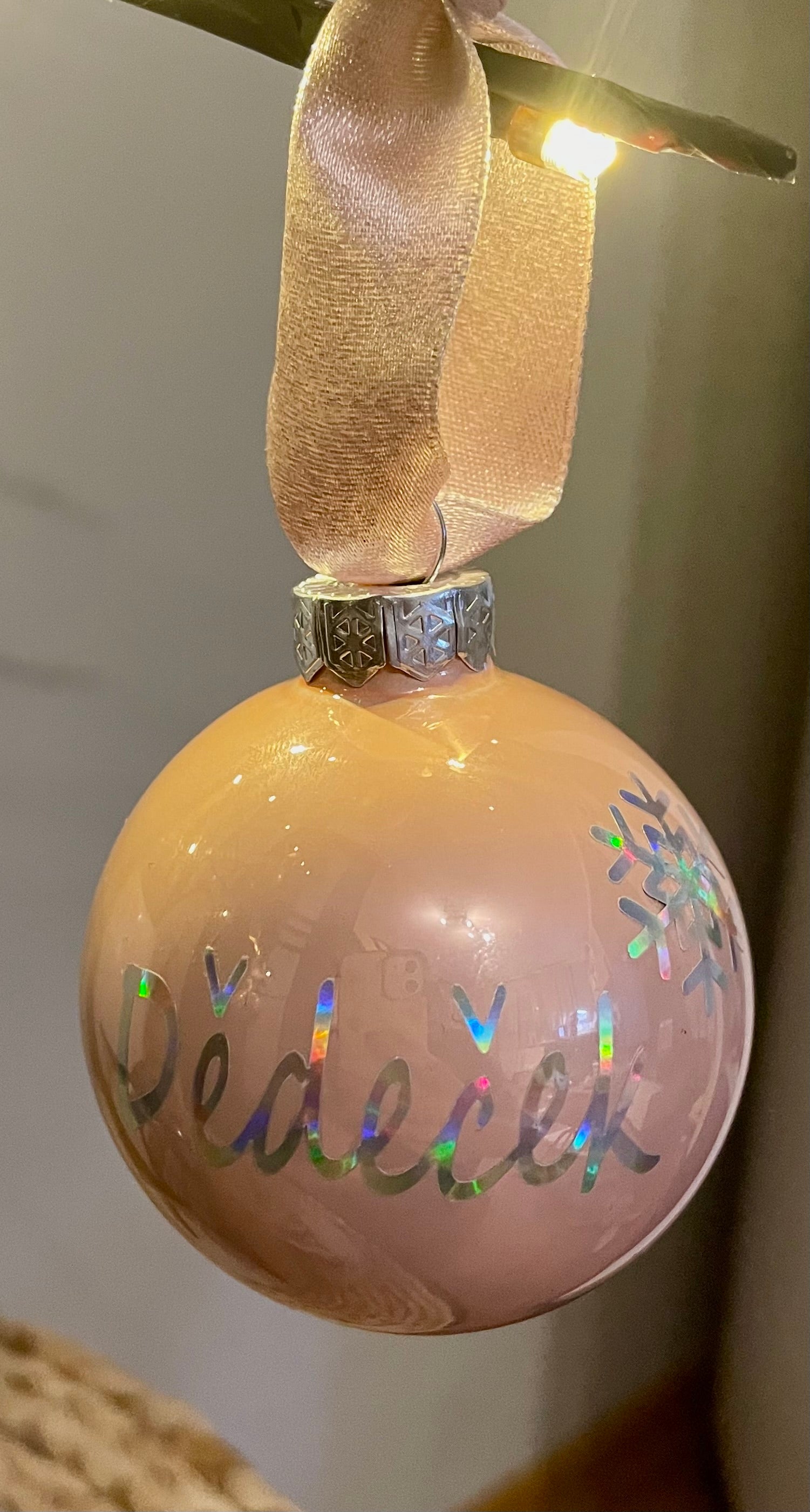 Vánoční ozdoba růžova matná